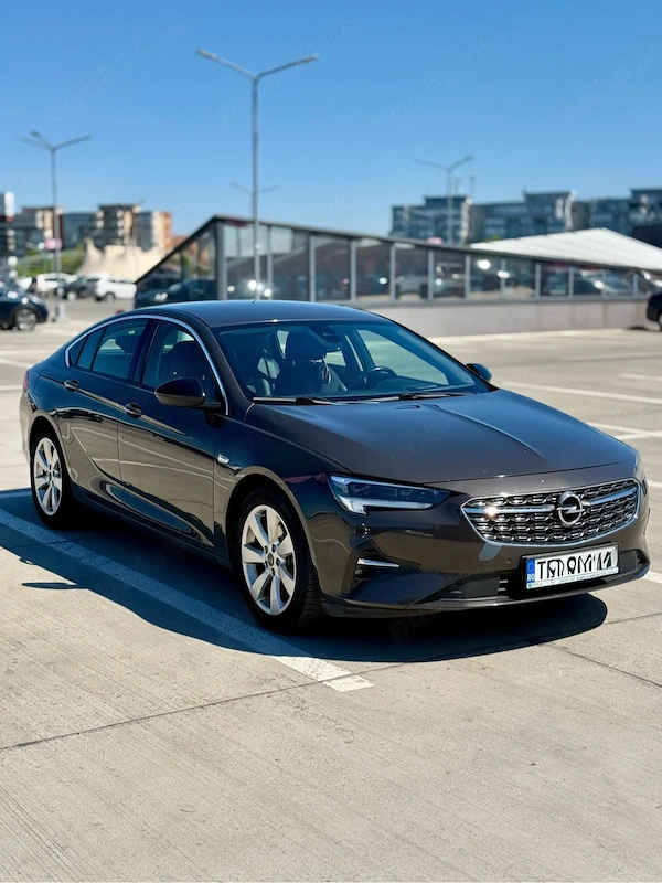 OPEL Insignia 2021
