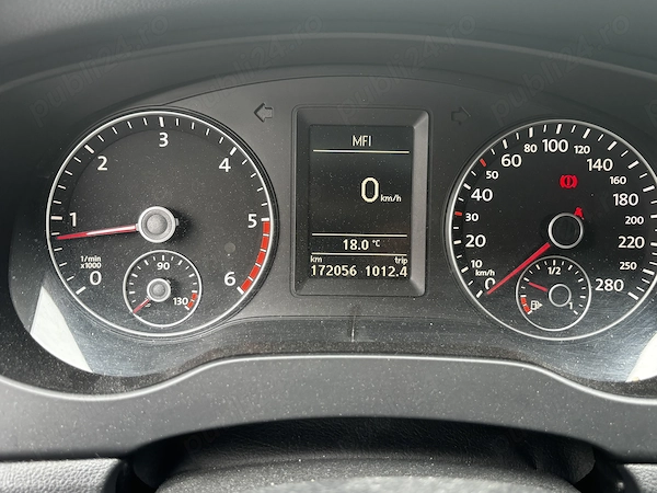 VOLKSWAGEN Jetta 2011 — imagine 3