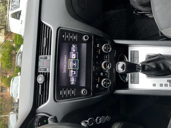 SKODA Octavia 2018 — imagine 5