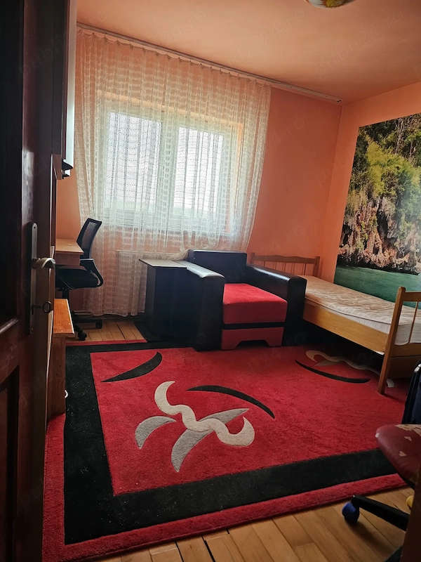 Apartament 3 camere în Simeria — fotografia 3