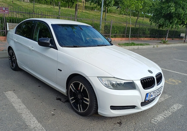 BMW 3 Series 2010 — imagine 3