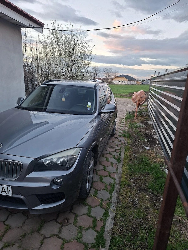 BMW X Series (Generic) 2011 — imagine 5