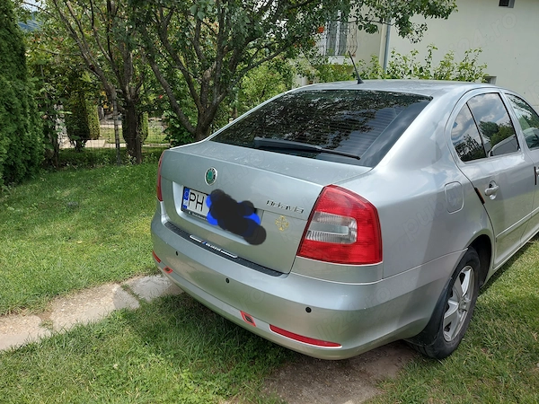 SKODA Octavia 2012 — imagine 4