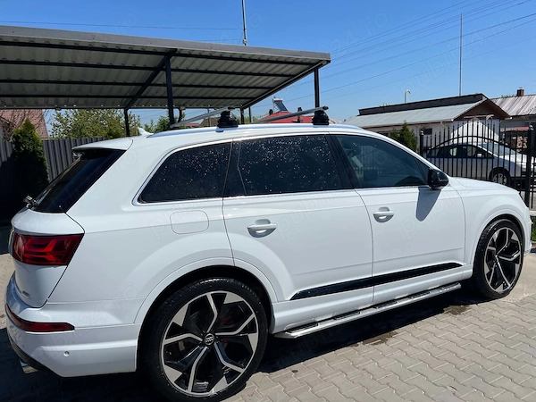 AUDI Q7 2015
