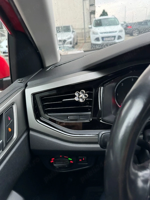 VOLKSWAGEN Polo 2020 — imagine 6