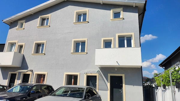 Propietar vand apartament 4 camere Duplex — fotografia 1