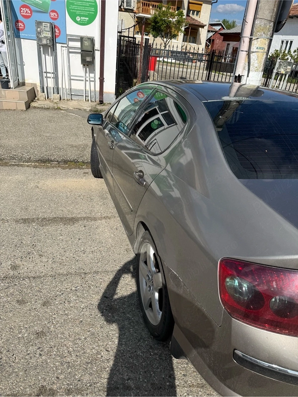 PEUGEOT 407 2004
