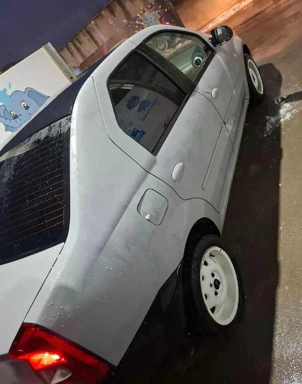 DACIA Logan 2012 — imagine 2