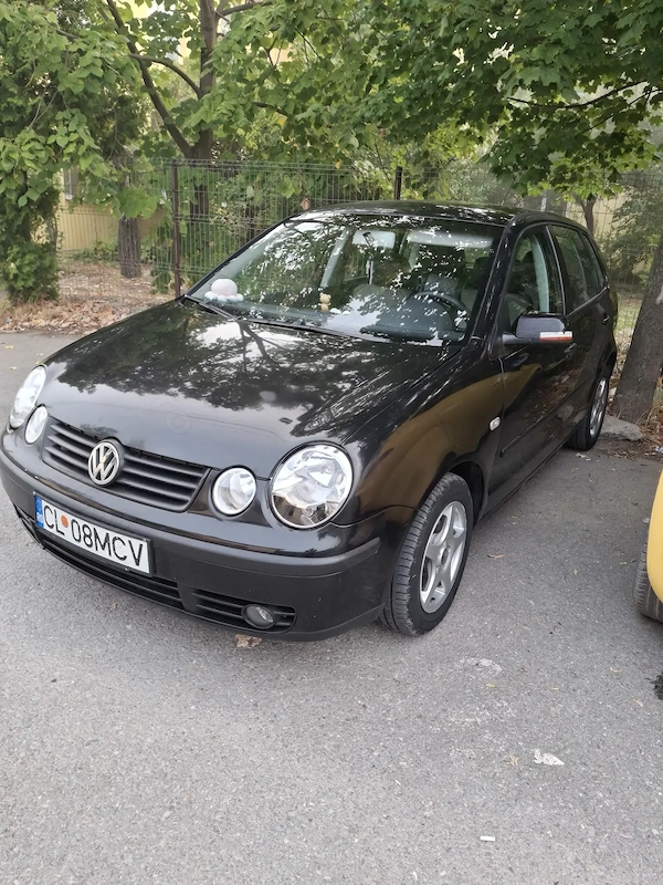 VOLKSWAGEN Polo 2004