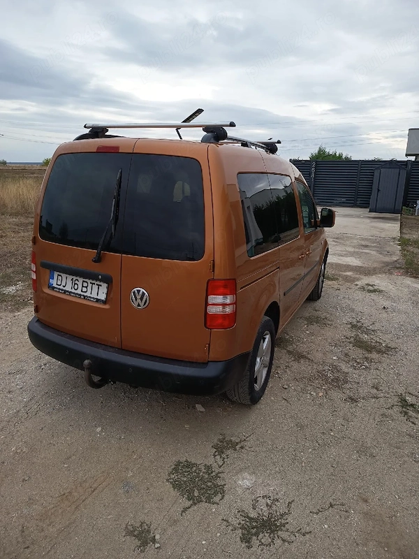 VOLKSWAGEN Caddy 2014