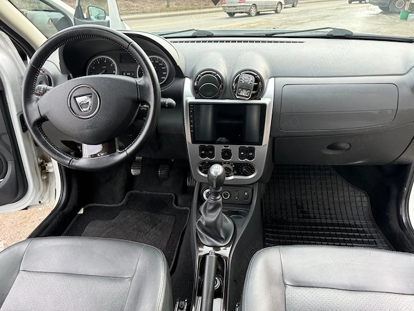DACIA Duster 2011 — imagine 5