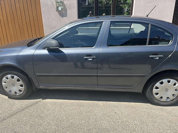 SKODA Octavia 2011 — imagine 2