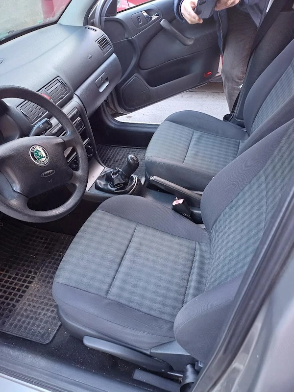 SKODA Octavia 2008 — imagine 4