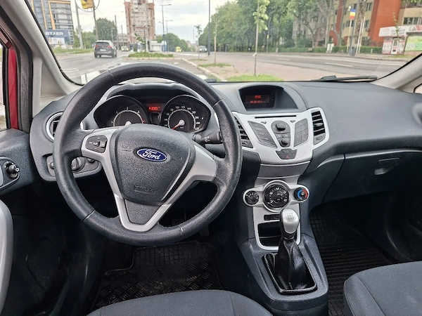 FORD Fiesta 2011 — imagine 4