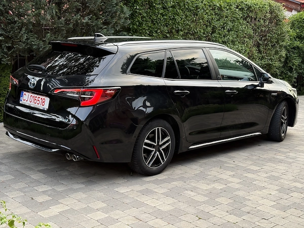 TOYOTA Corolla 2021 — imagine 4