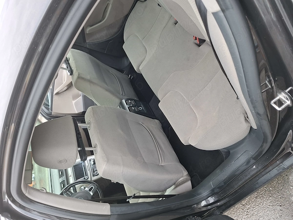 VOLKSWAGEN Passat 2010 — imagine 10