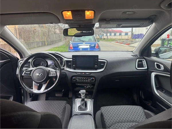 KIA Xceed 2020 — imagine 3
