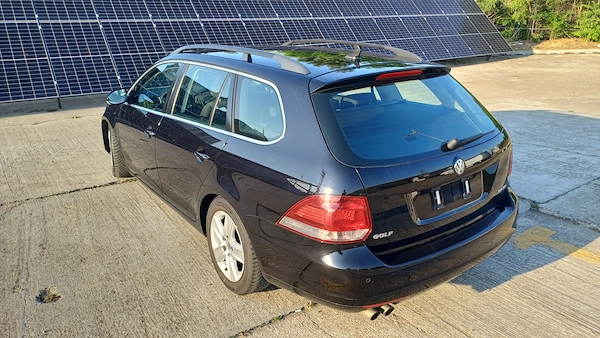 VOLKSWAGEN Golf 2010 — imagine 10