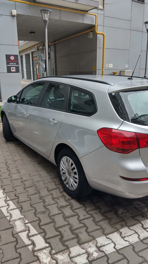 OPEL Astra 2012 — imagine 3
