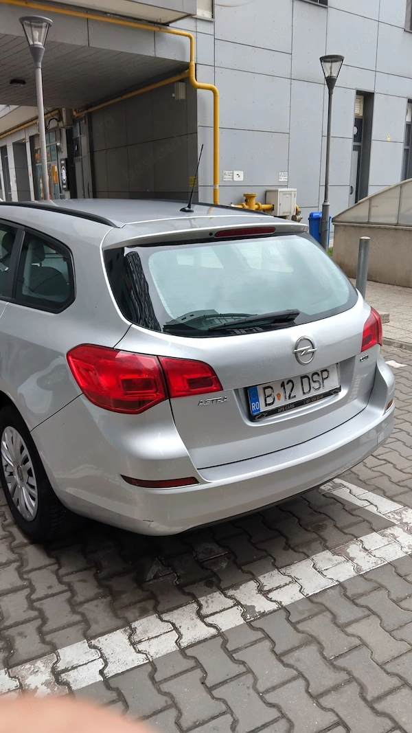 OPEL Astra 2012 — imagine 2