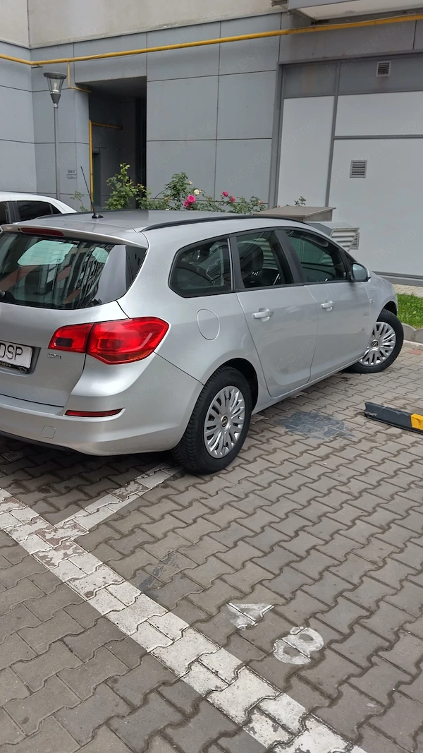 OPEL Astra 2012 — imagine 5