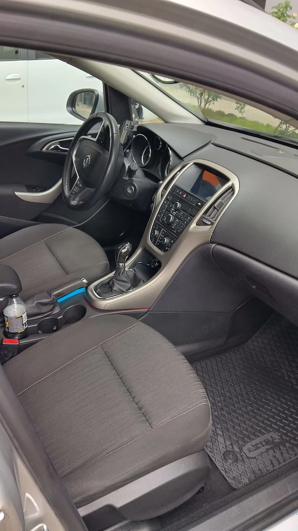 OPEL Astra 2012 — imagine 7