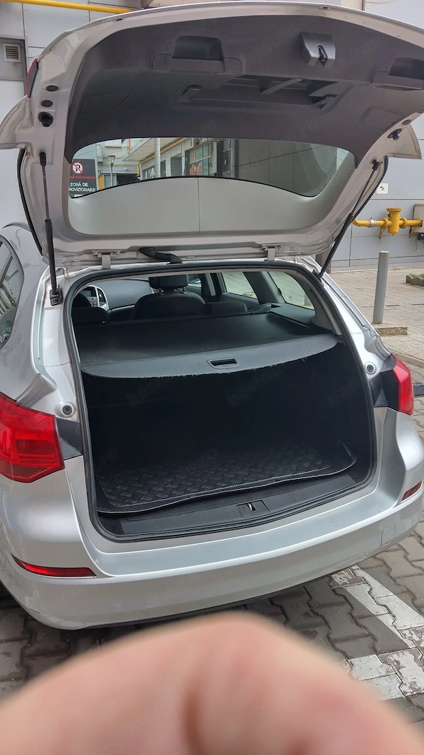 OPEL Astra 2012 — imagine 8