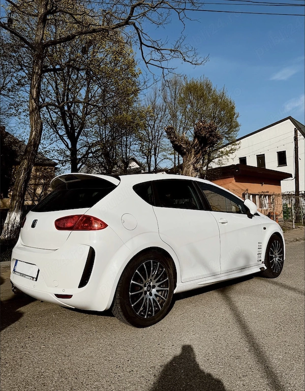 SEAT Leon 2009 — imagine 2