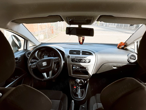 SEAT Leon 2009 — imagine 3