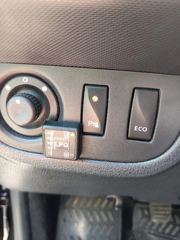 DACIA Sandero Stepway 2014 — imagine 9