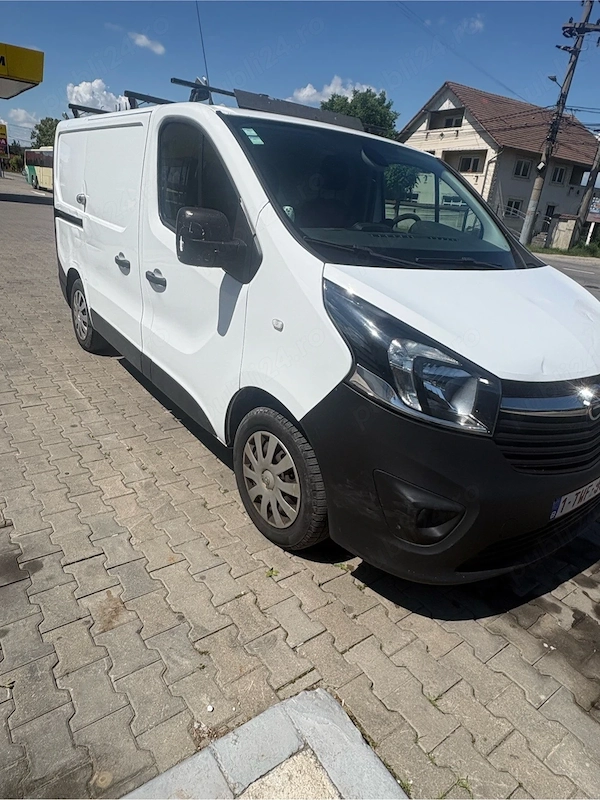 OPEL Vivaro 2015
