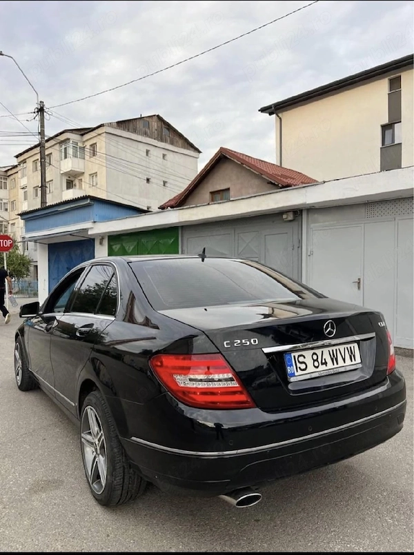 MERCEDES-BENZ E-Class 2011 — imagine 2