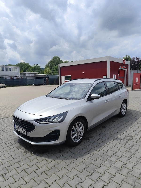 FORD Focus 2022 — imagine 3