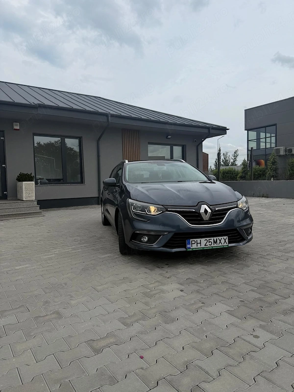 RENAULT Megane 2018 — imagine 2