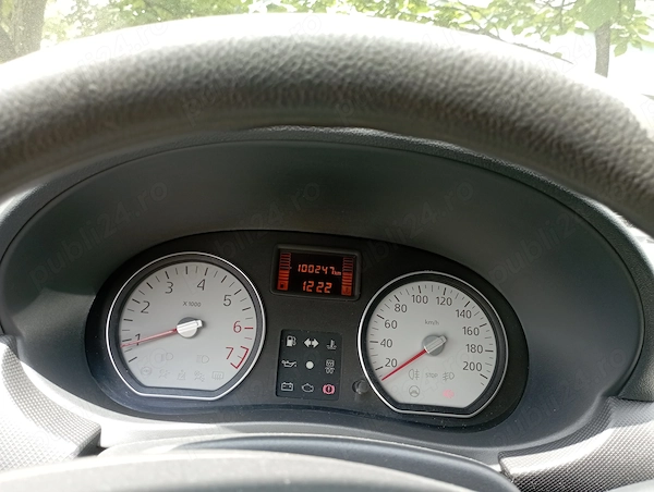 DACIA Logan 2012 — imagine 4