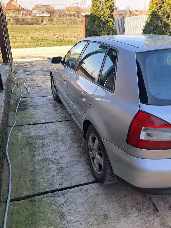 AUDI A3 2002 — imagine 2