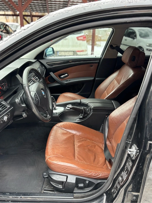 BMW 5 Series 2009 — imagine 4