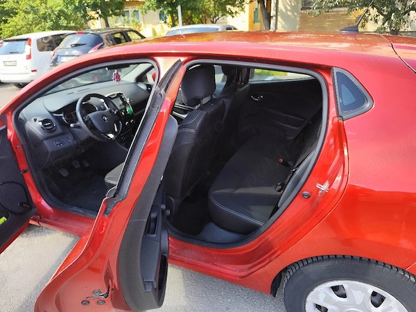 RENAULT Clio 2013