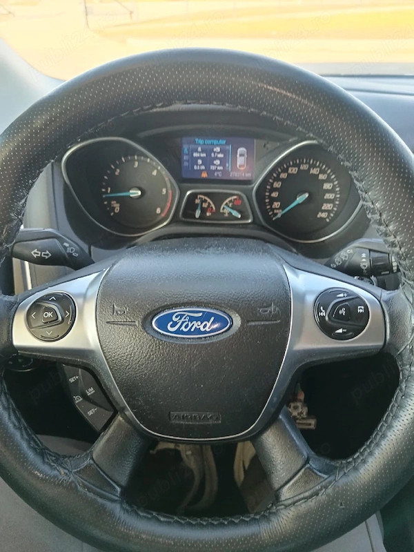 FORD Focus 2013 — imagine 5
