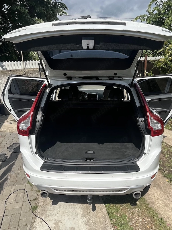 VOLVO XC60 2012 — imagine 3
