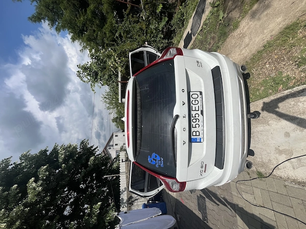 VOLVO XC60 2012 — imagine 4