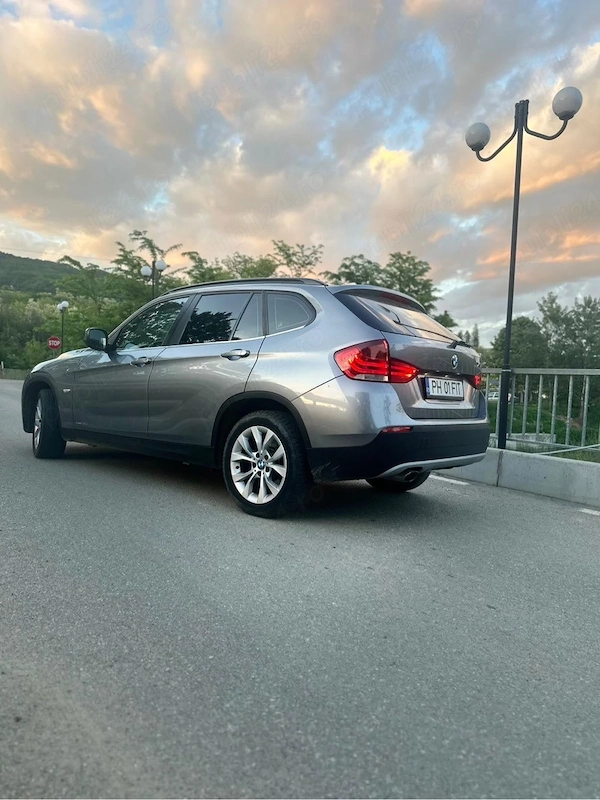 BMW X Series (Generic) 2011 — imagine 3