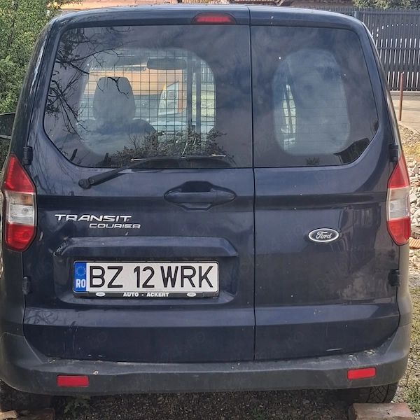 FORD Transit Courier 2017 — imagine 2