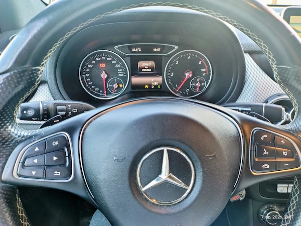 MERCEDES-BENZ B-Class 2015