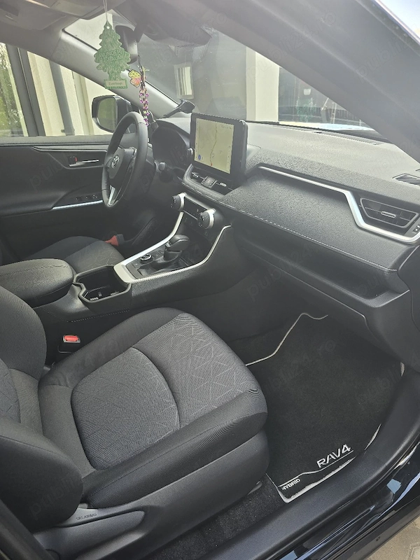 TOYOTA RAV4 2025 — imagine 5