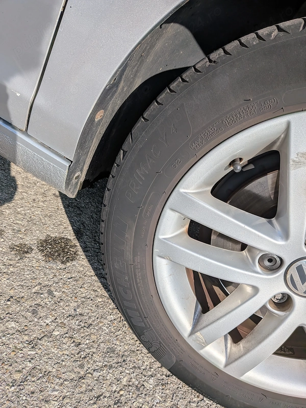 VOLKSWAGEN Golf 2012 — imagine 8