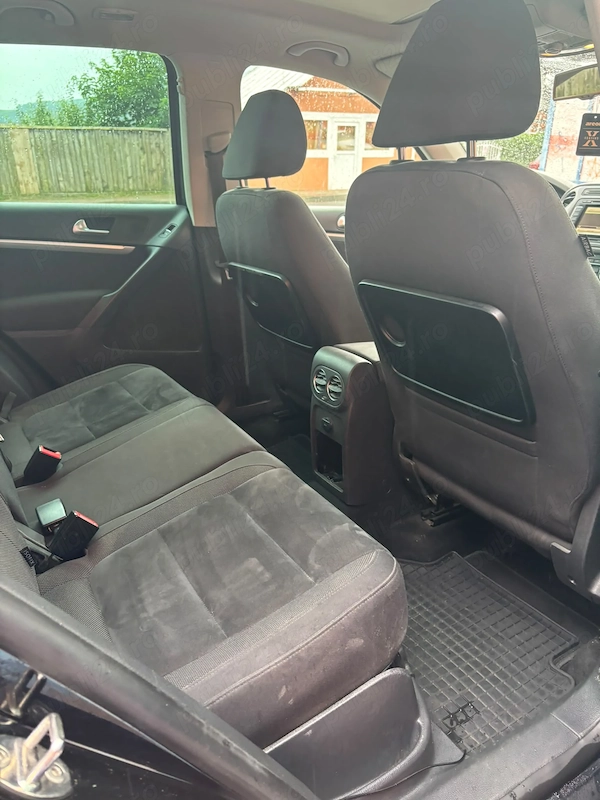 VOLKSWAGEN Tiguan 2012 — imagine 8