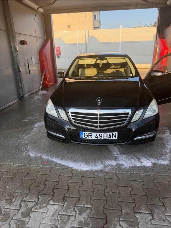 MERCEDES-BENZ E-Class 2013 — imagine 7