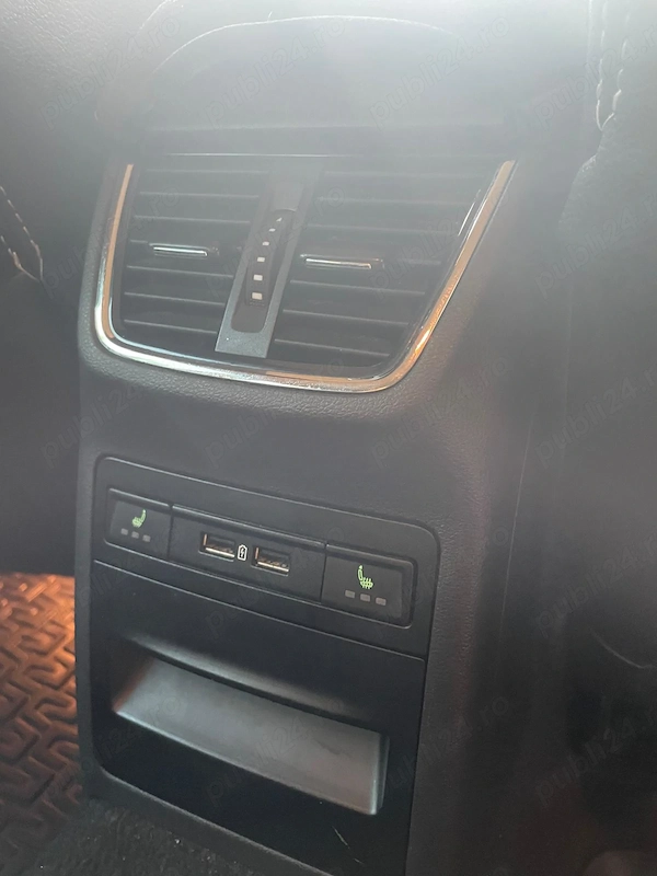 SKODA Octavia 2018 — imagine 10