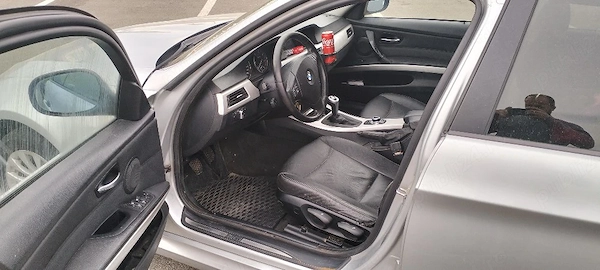 BMW 3 Series 2009 — imagine 6